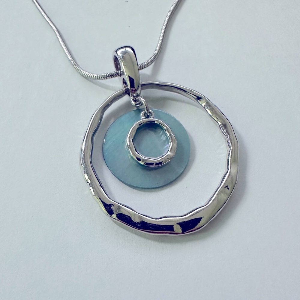 EUC Lia Sophia Out To Sea necklace